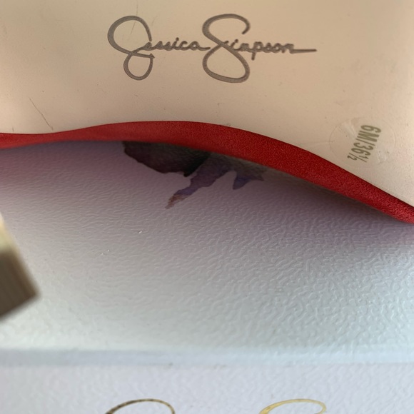 New Jessica Simpson Booties - Picture 4 of 6